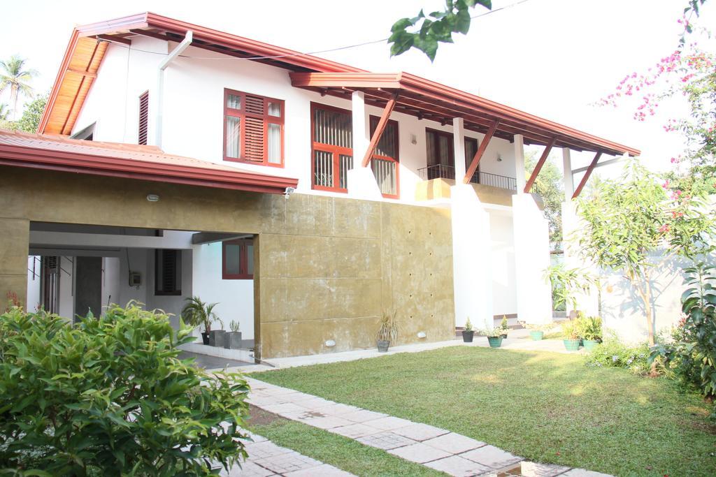Harris Villa Хиккадува Номер фото